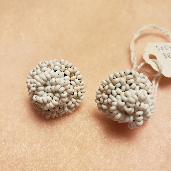 Seed Bead - Handcrafted Clip Earrings - Picture 3 of 6